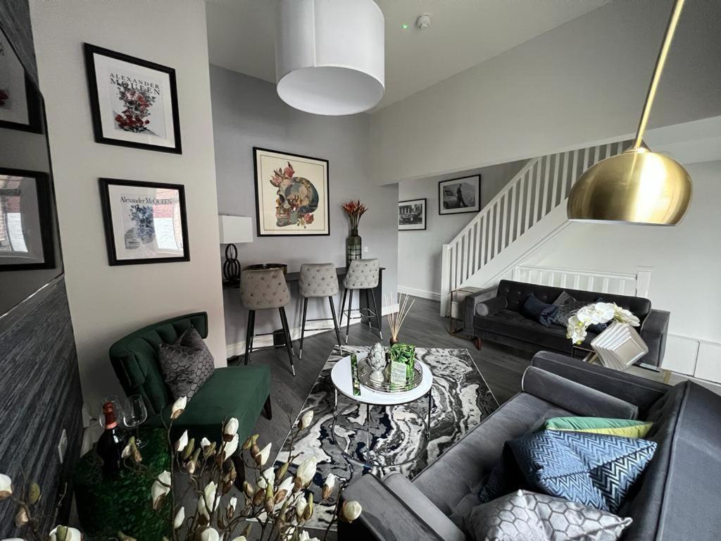 8 Holland Street Apartment Liverpool Bagian luar foto